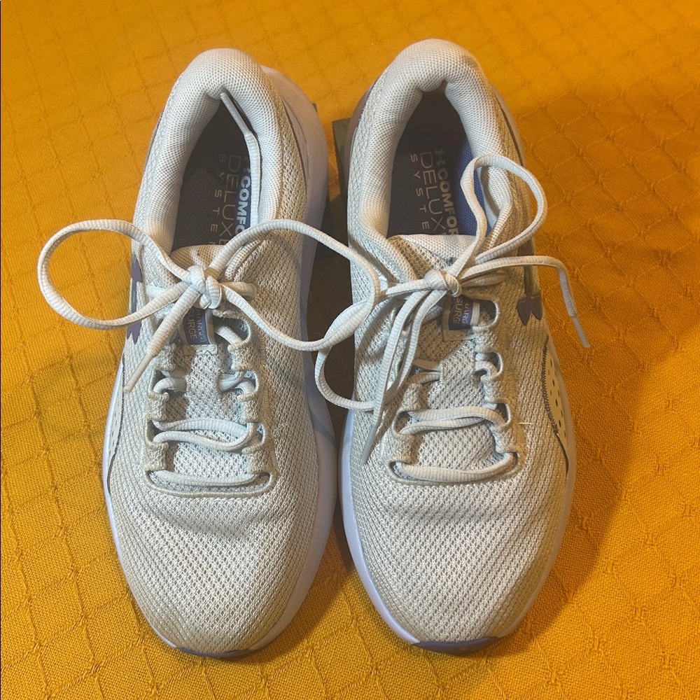 Under Armour Charged Surge 4 PURPLE running  shoes size 8